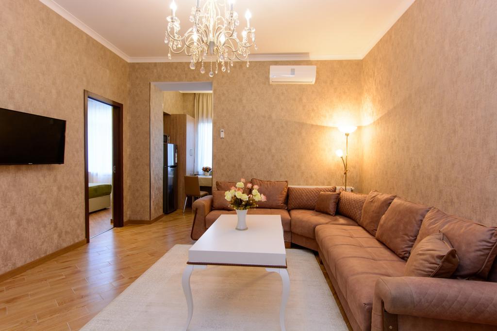 Dat Exx Apartments On Marjanishvili Tbilisi Buitenkant foto