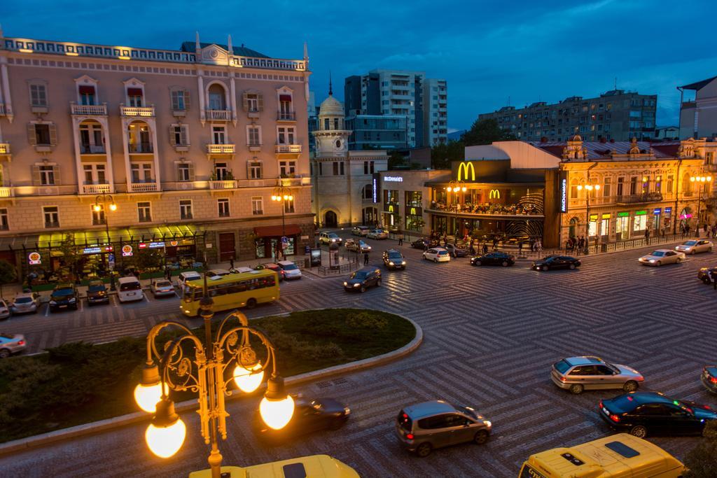 Dat Exx Apartments On Marjanishvili Tbilisi Buitenkant foto