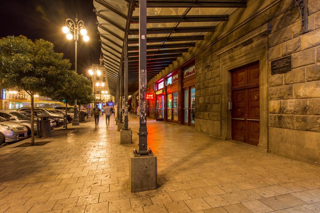 Dat Exx Apartments On Marjanishvili Tbilisi Buitenkant foto