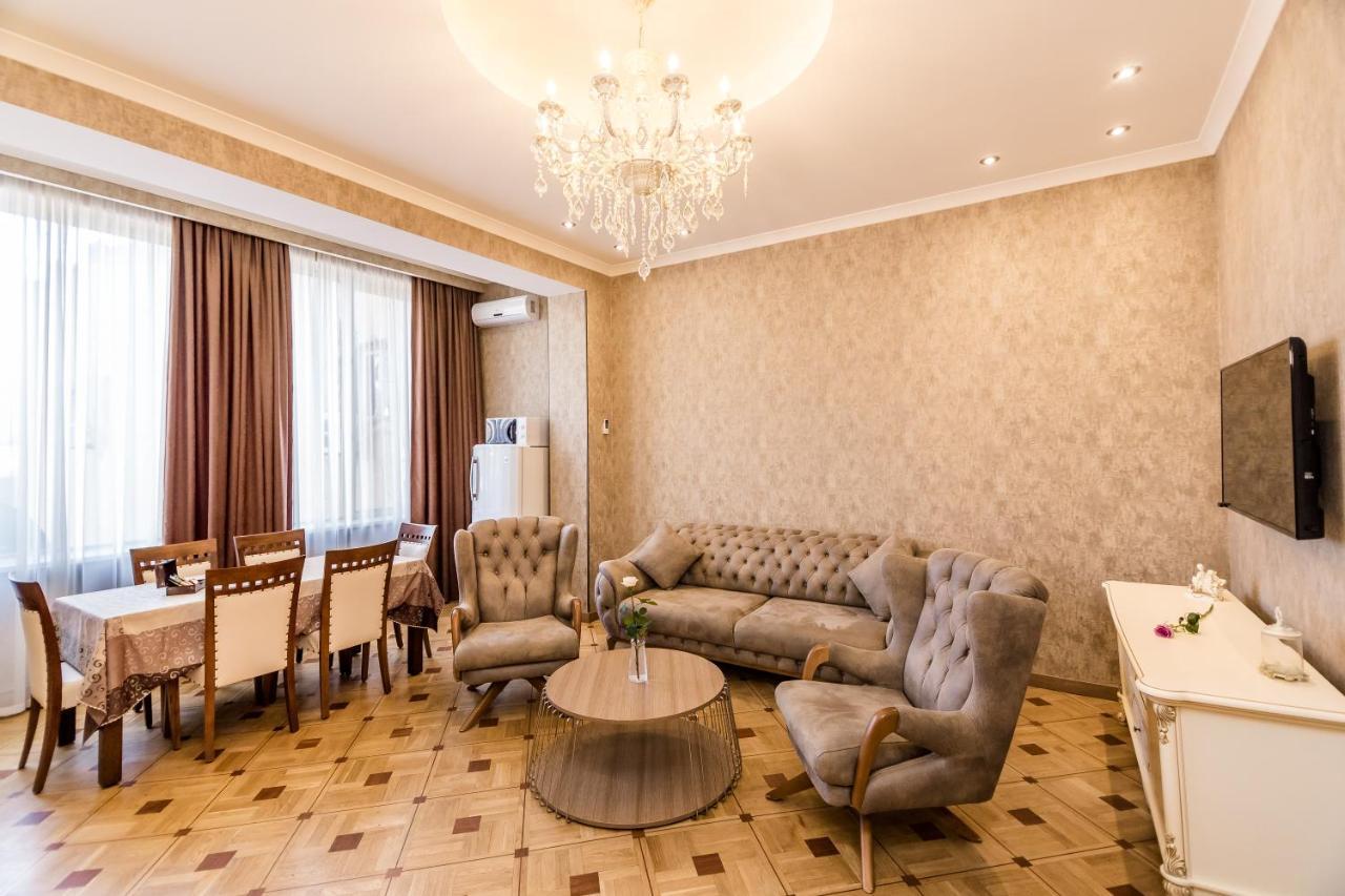 Dat Exx Apartments On Marjanishvili Tbilisi Buitenkant foto